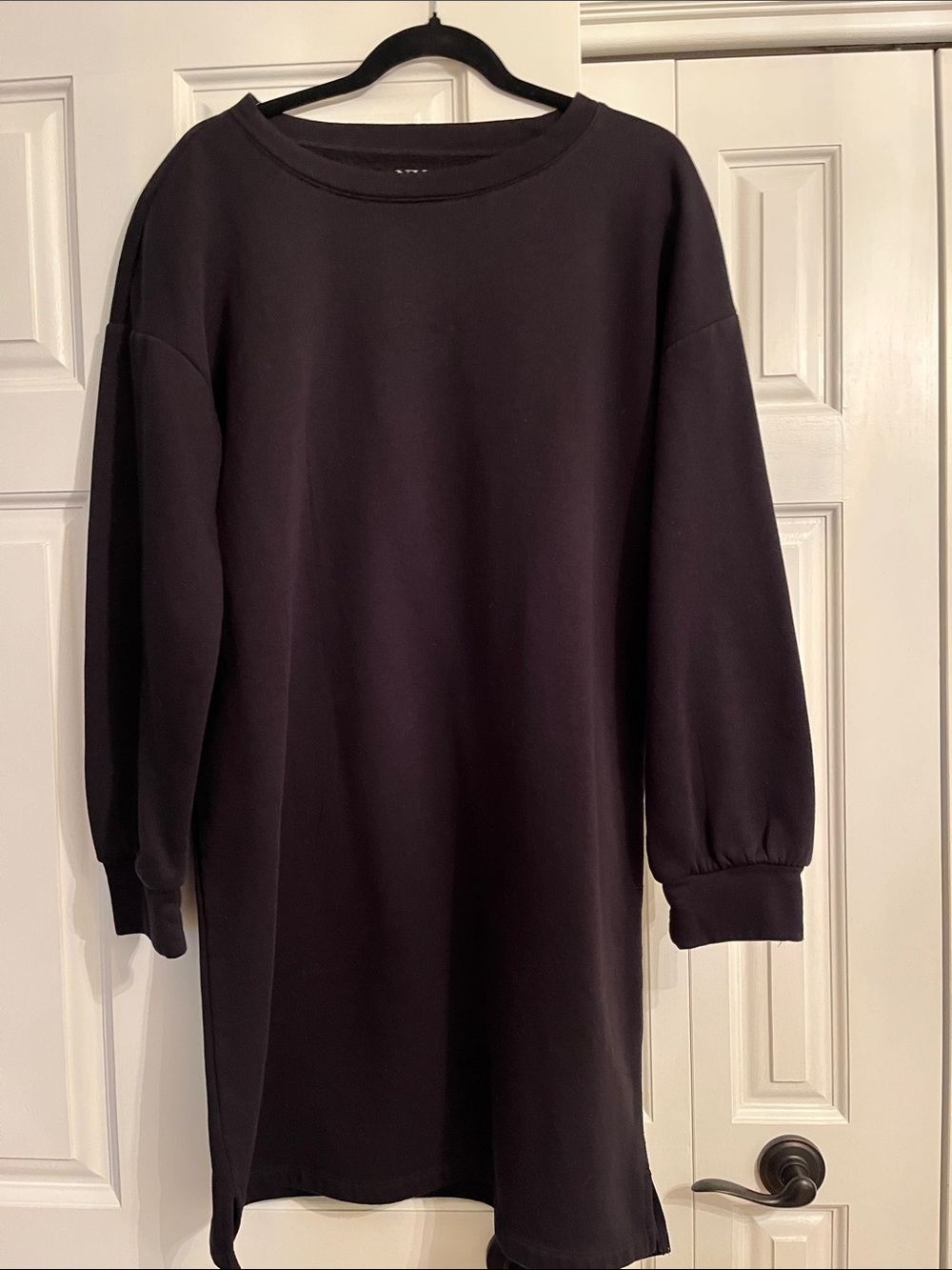 New York & Company Black Long Sleeve crewneck Dress